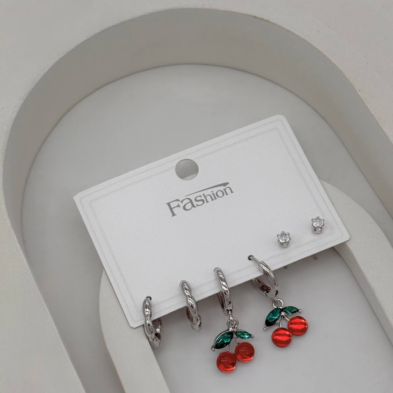 گوشواره گیلاسی